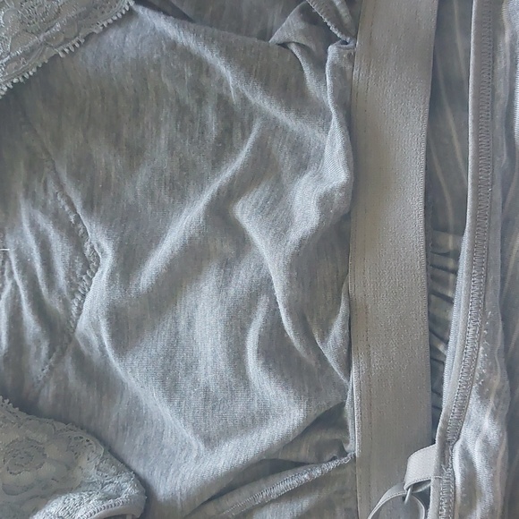 🌟HOST PICK🌟,GAP, Size L, Nursing Striped Lace-Trim Nightgown - Picture 8 of 9